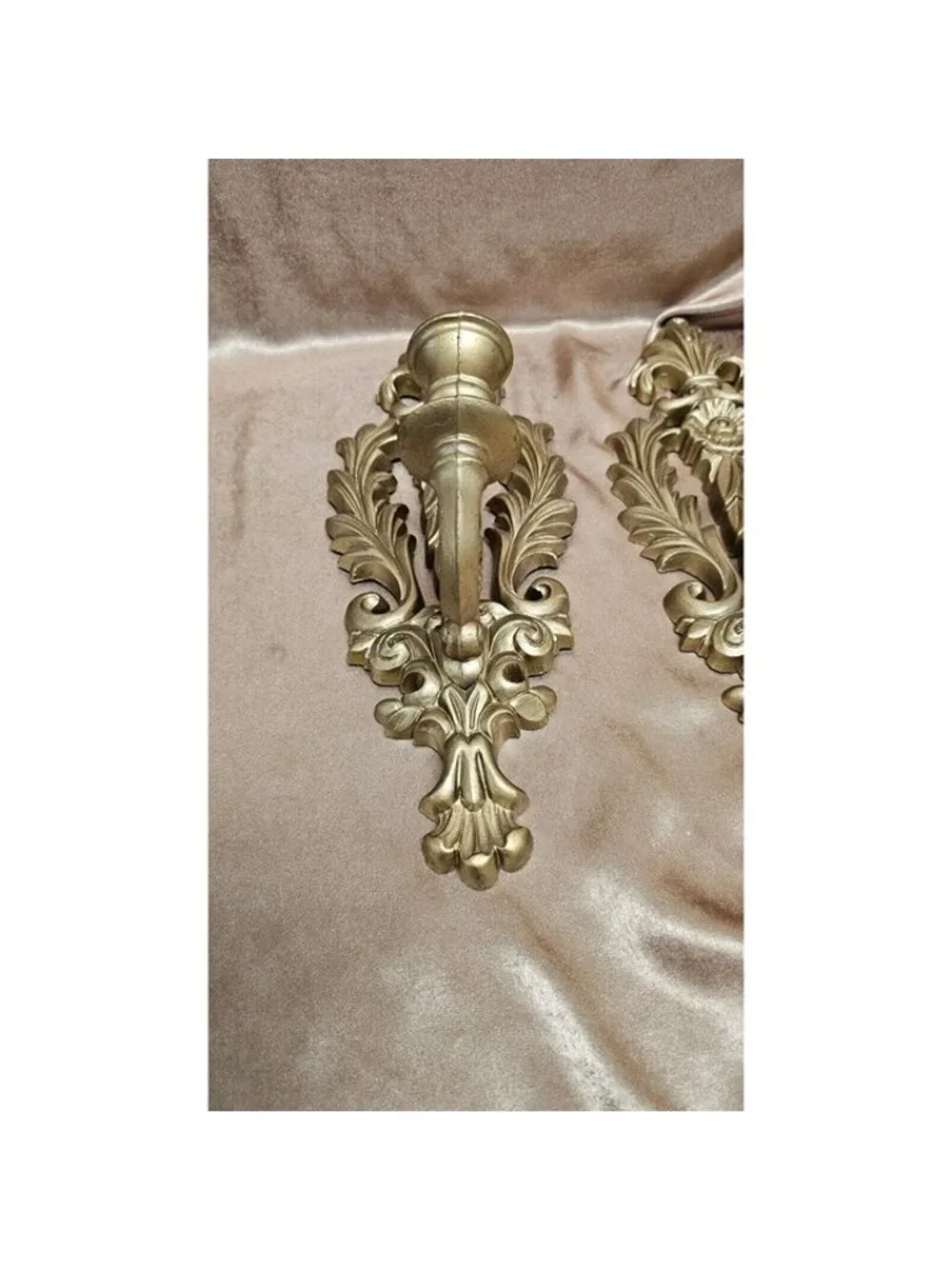 N/A pair gold